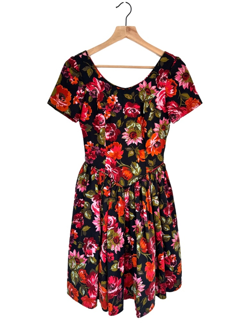 1992 Laura Ashley Floral Cocktail Dress - Red Floral, Size 4 (fits like US2)
